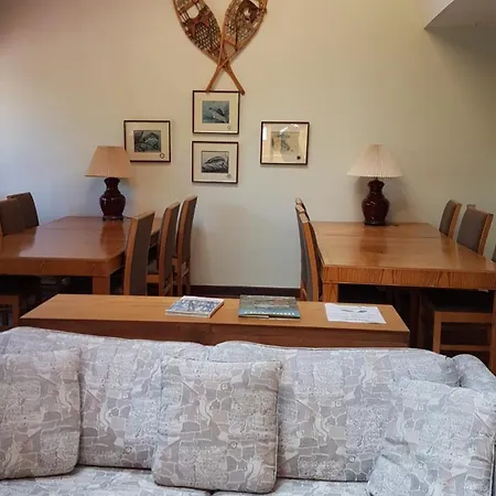 Westwind Inn On The Lake Buckhorn Room photo