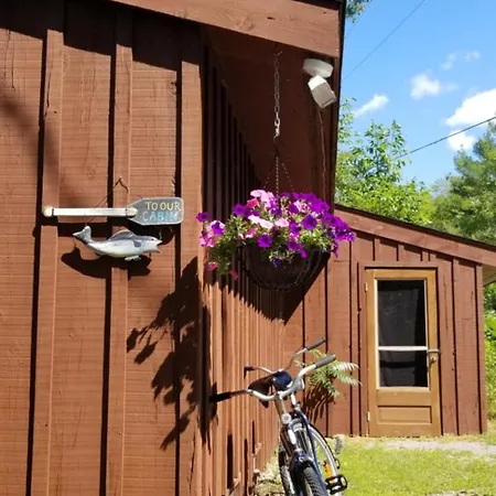 Westwind Inn On The Lake Buckhorn Room photo